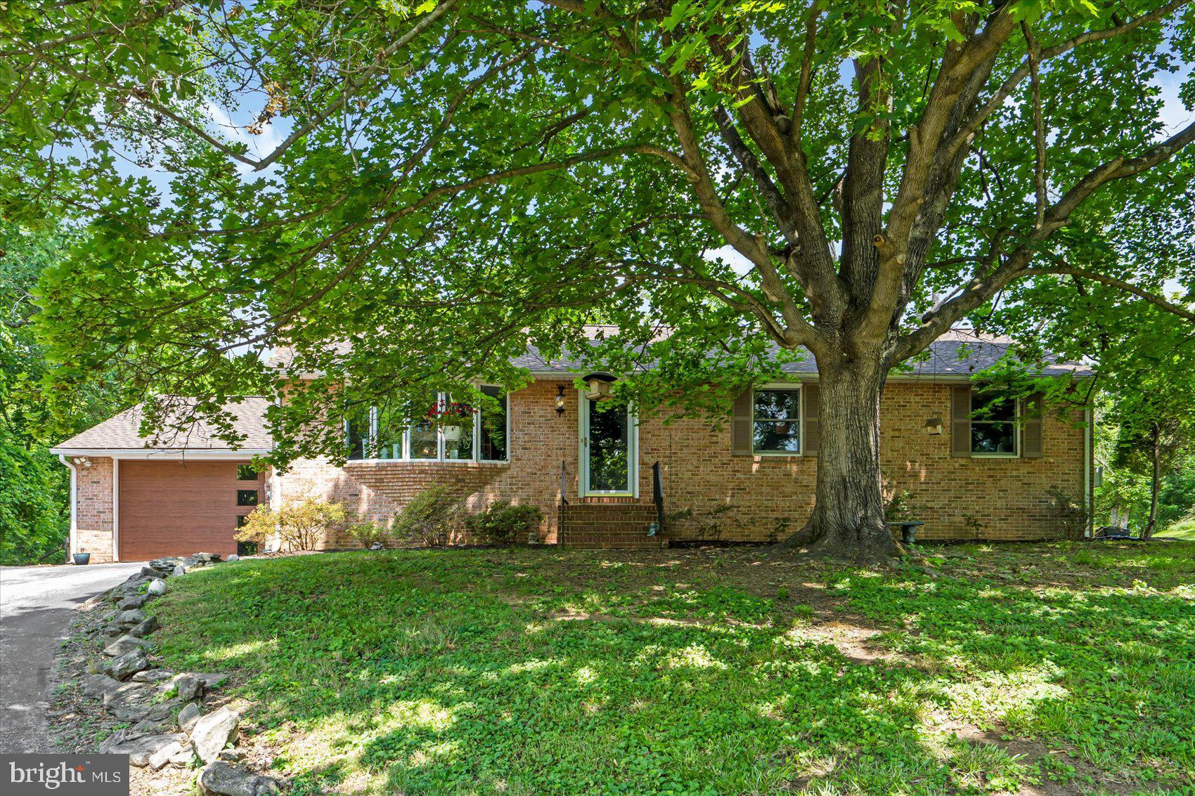 HUNT VALLEY - Residential