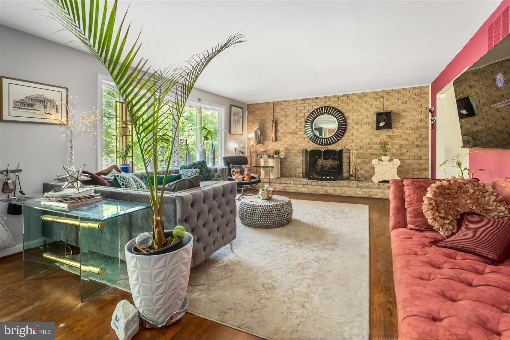 HUNT VALLEY - Residential