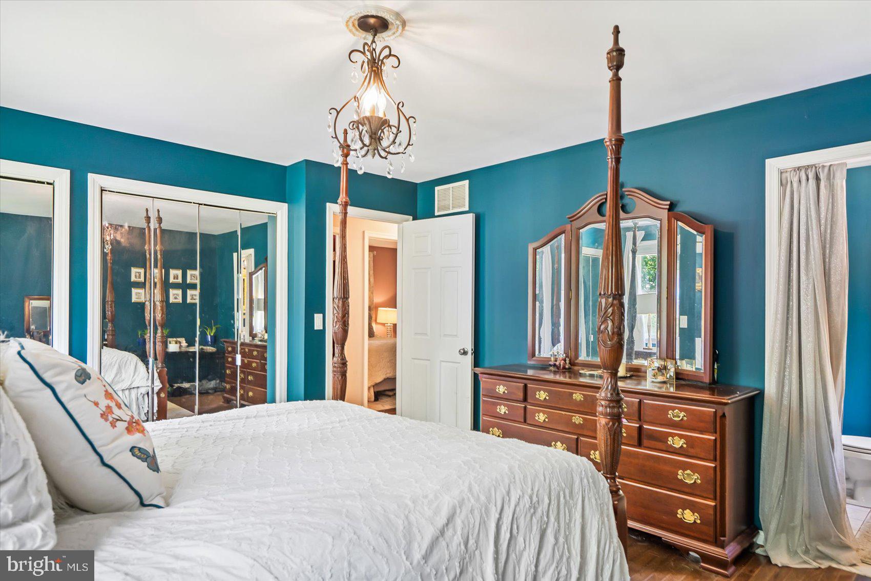 HUNT VALLEY - Residential