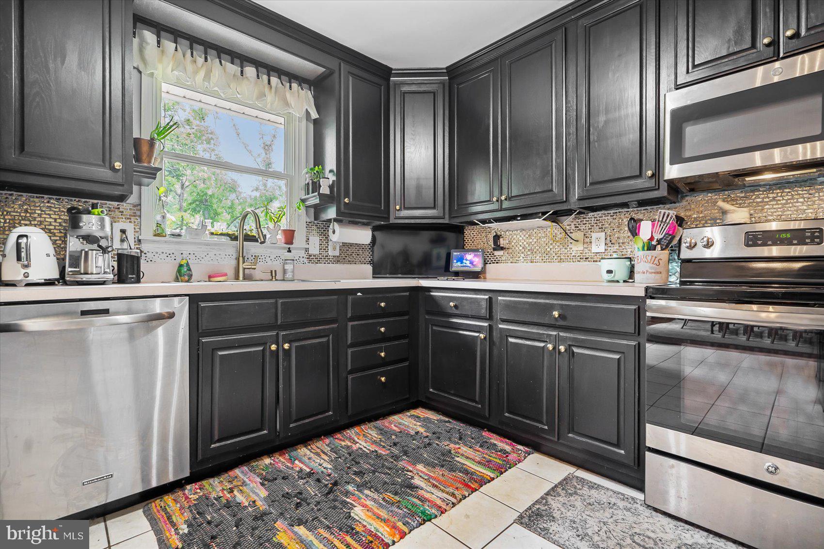 HUNT VALLEY - Residential