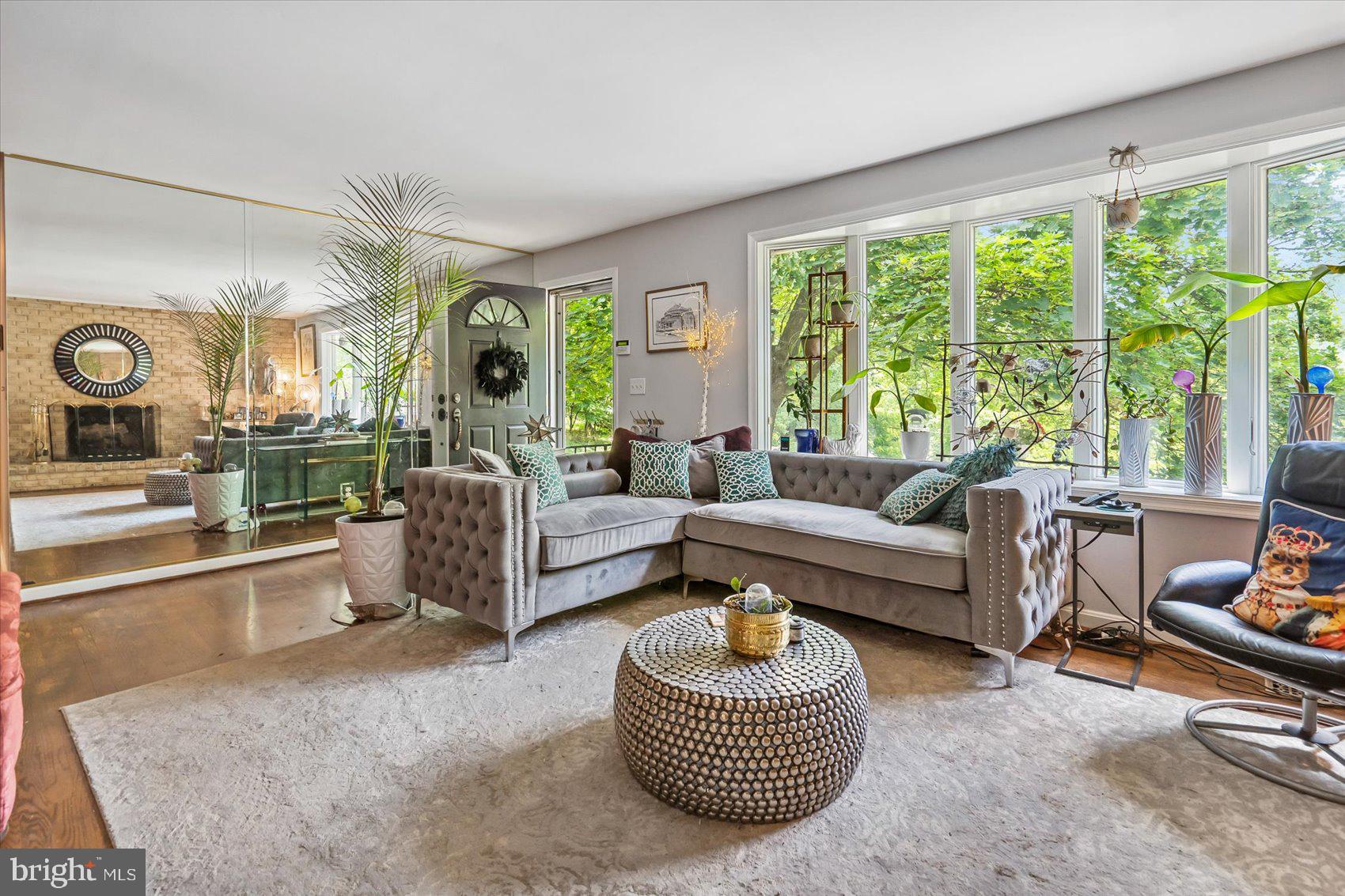 HUNT VALLEY - Residential