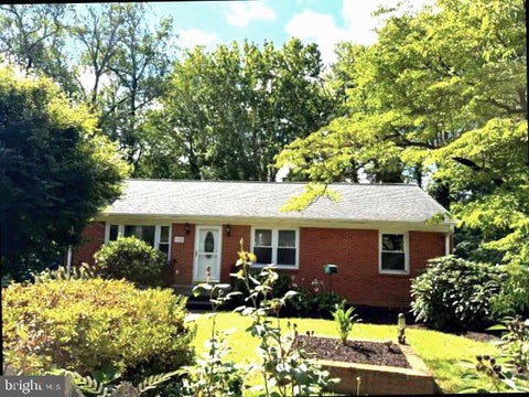 Photo of 1905 Swanson Drive, CHARLOTTESVILLE, VA 22901 (MLS # VAAB2001318)