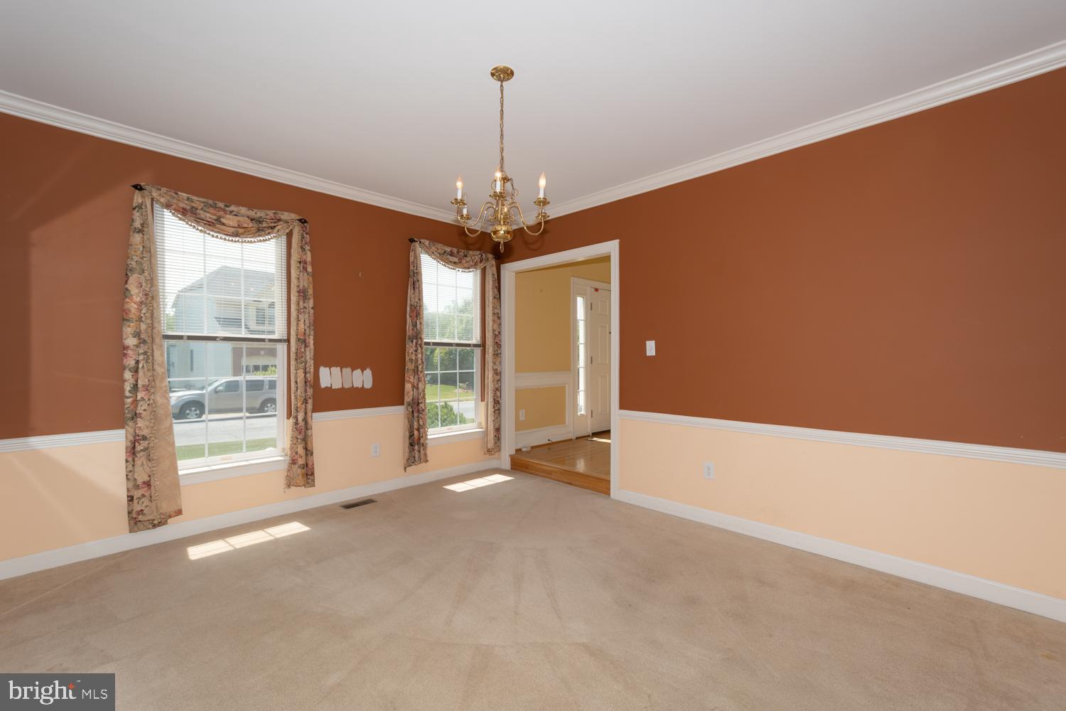 WINDSOR KNOLLS - Residential