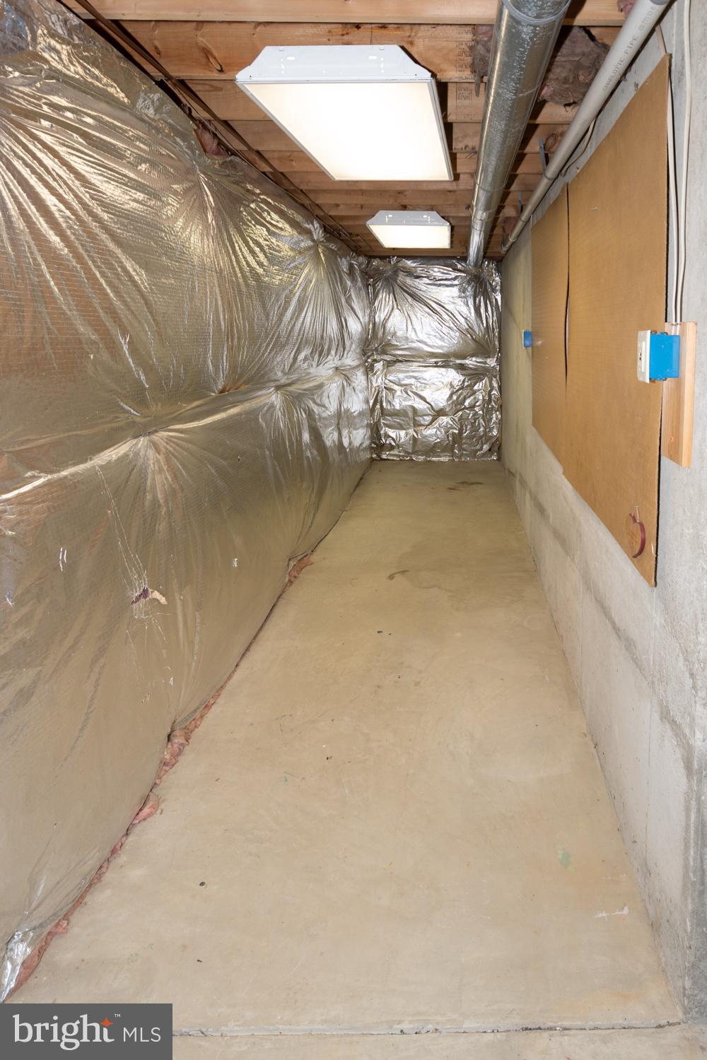 WINDSOR KNOLLS - Residential