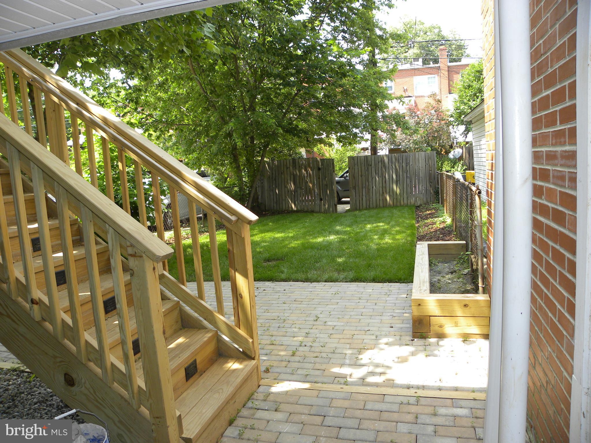 ROSEMONT - Residential Lease