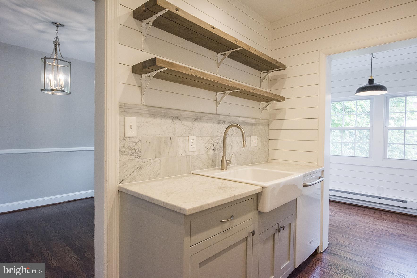 ROSEMONT - Residential Lease