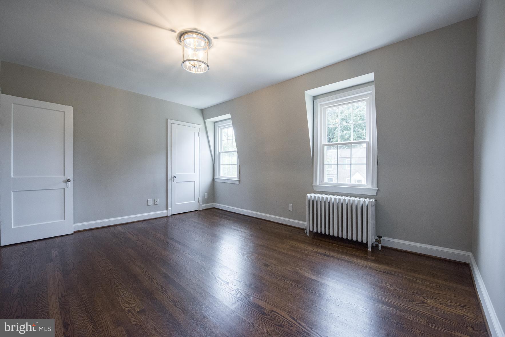 ROSEMONT - Residential Lease