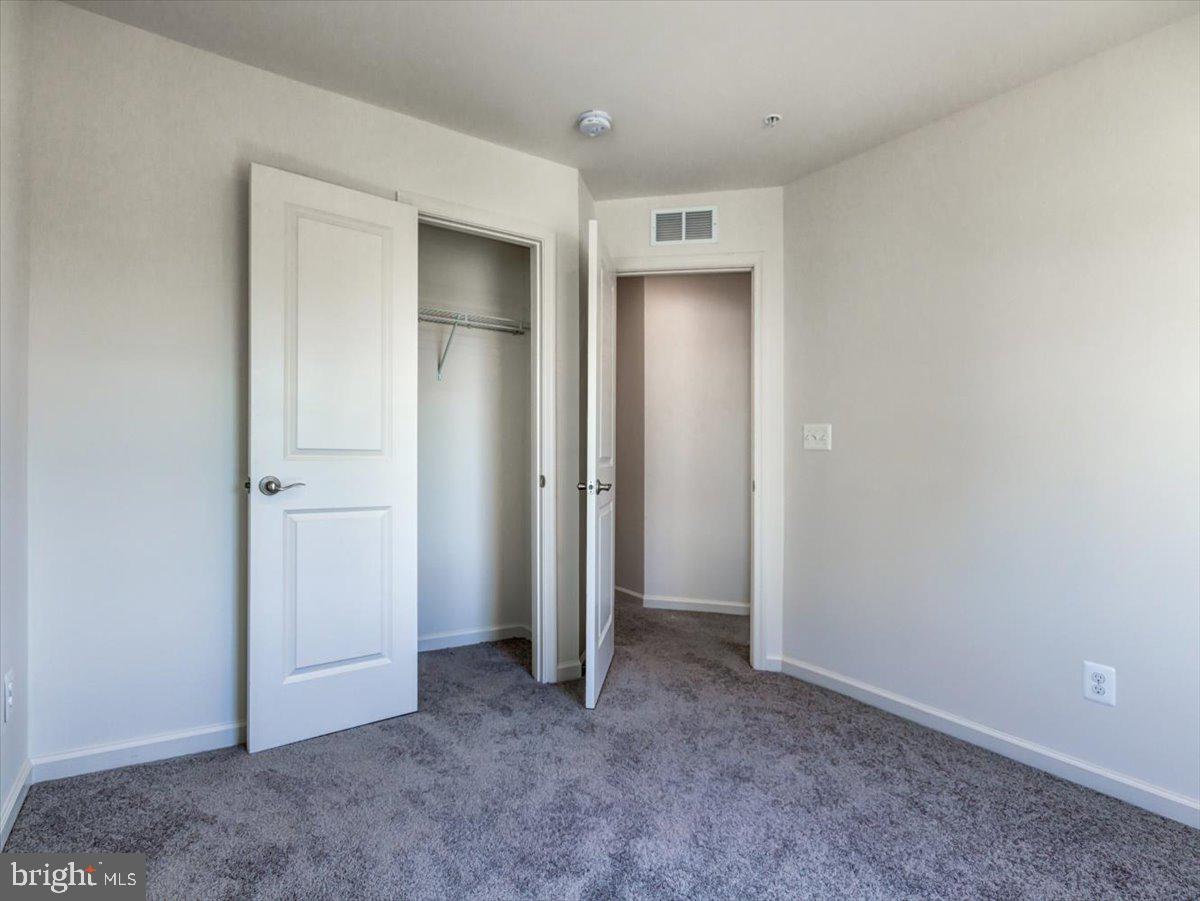 DEEP HARBOUR - Residential