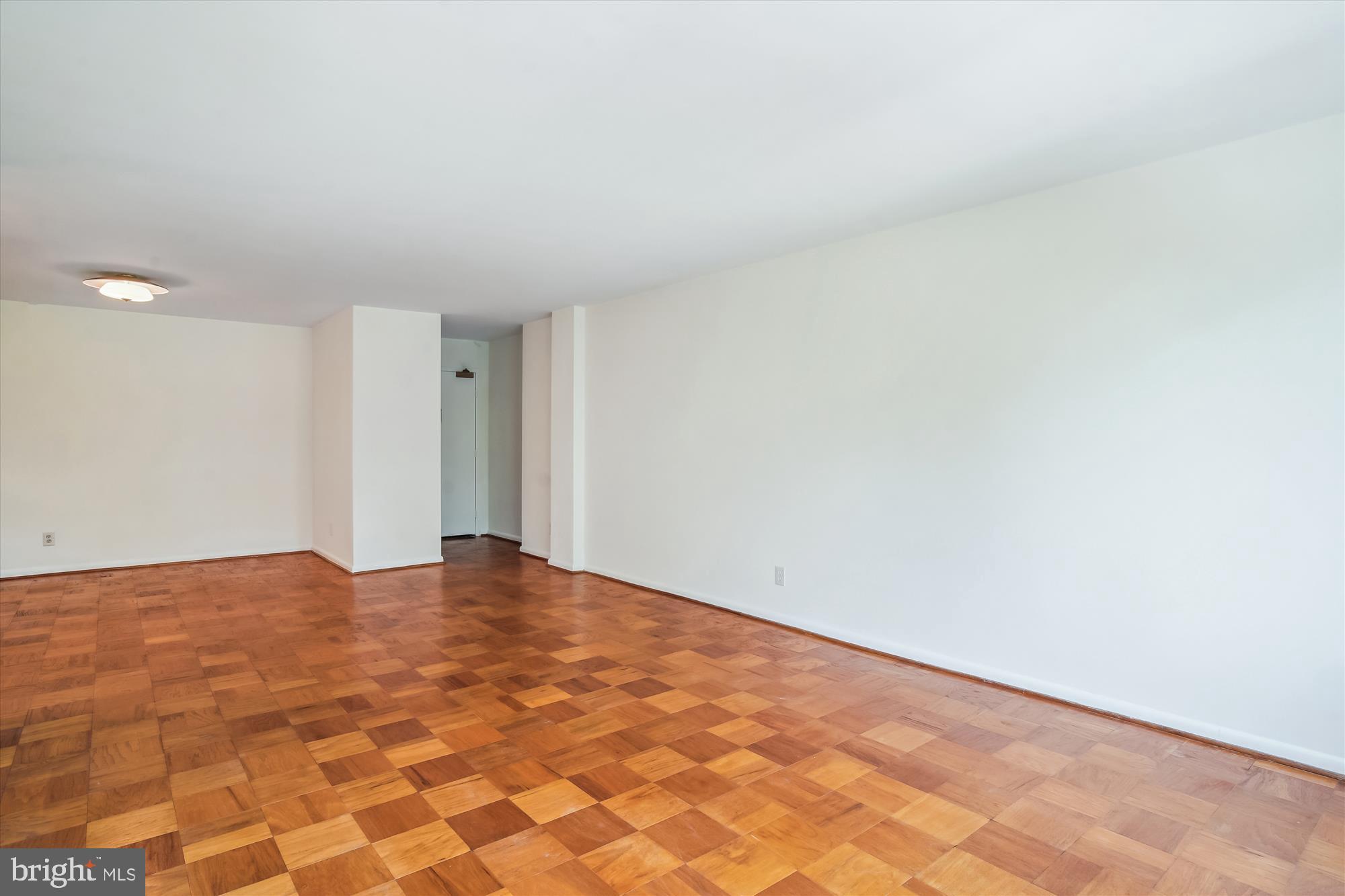 WHITEHALL - Residential