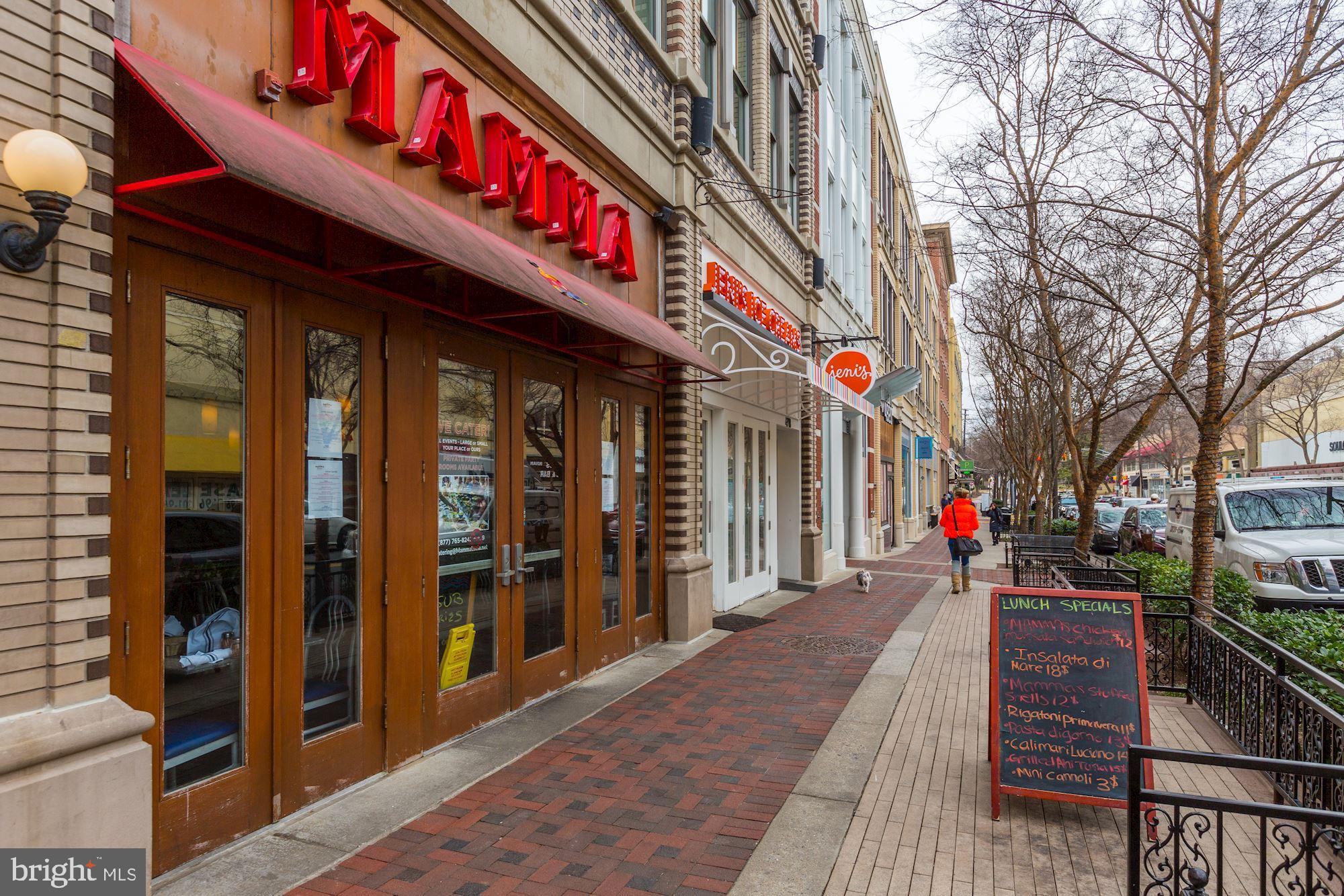 WHITEHALL - Residential