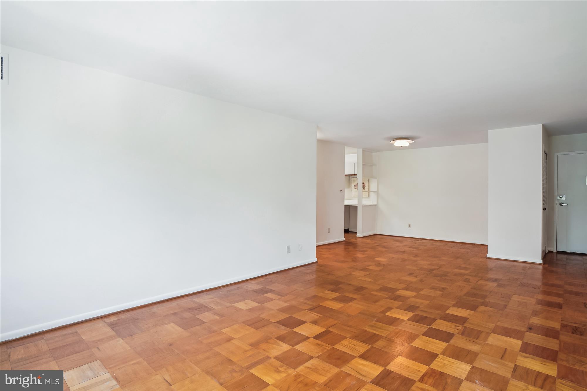 4977 BATTERY LANE 1-319