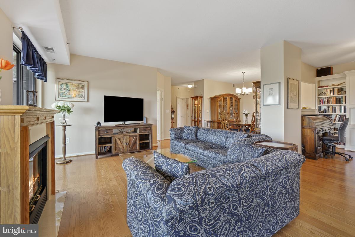 OVERLOOK AT LEISURE WORLD - Residential