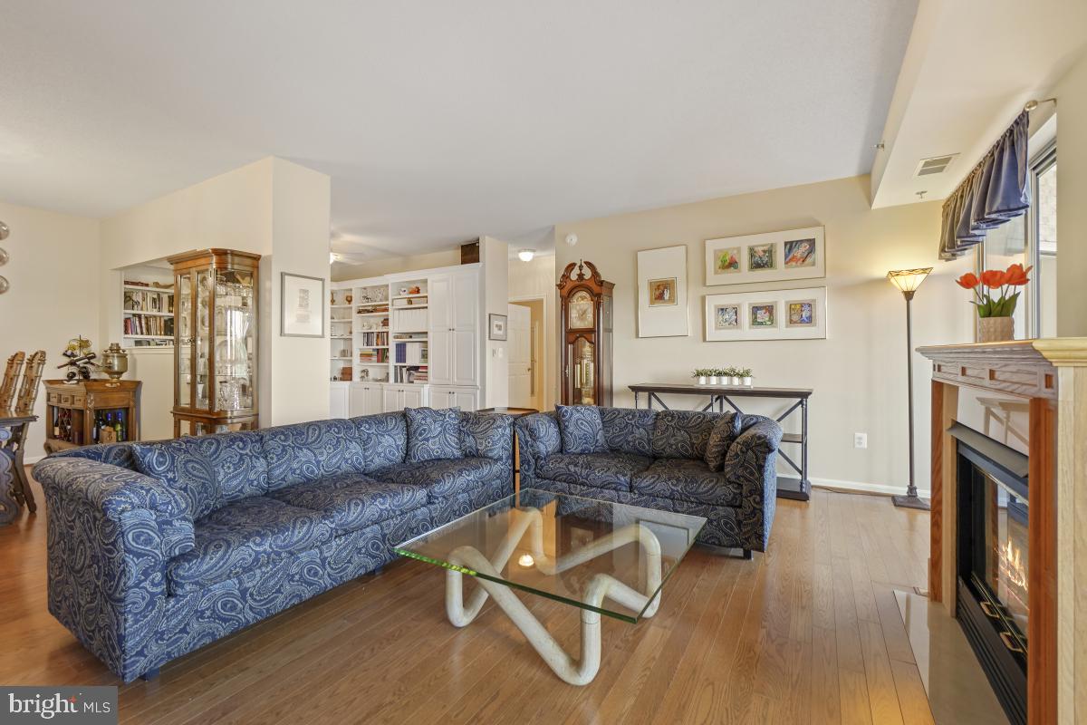 OVERLOOK AT LEISURE WORLD - Residential