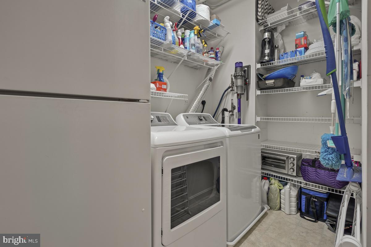 OVERLOOK AT LEISURE WORLD - Residential