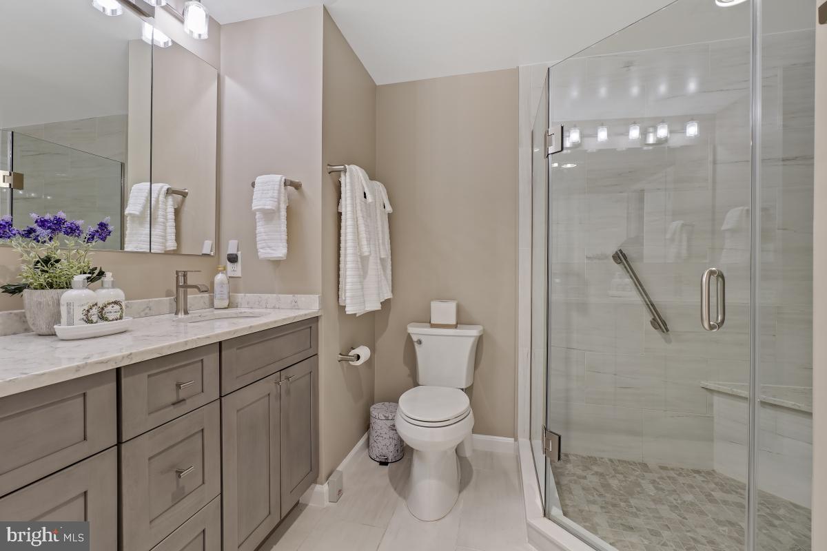 OVERLOOK AT LEISURE WORLD - Residential