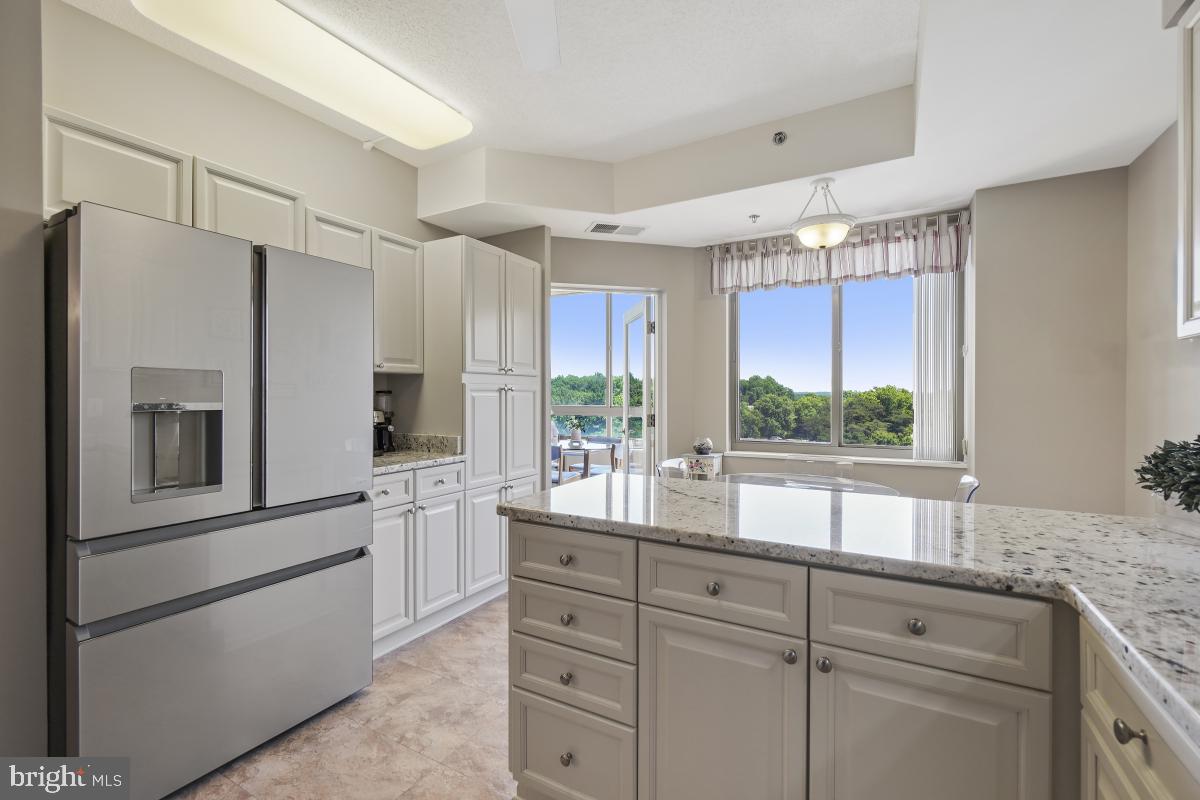 OVERLOOK AT LEISURE WORLD - Residential