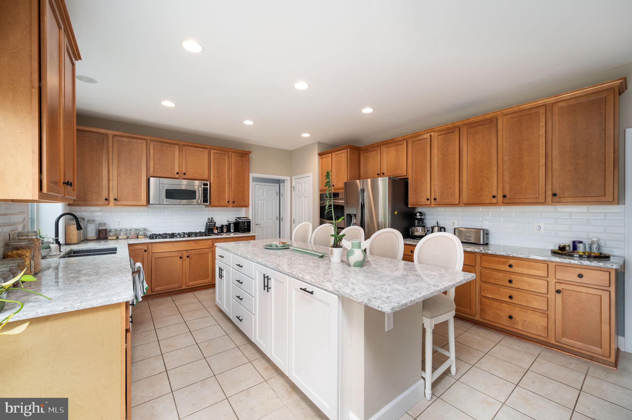 MAYFIELD TRACE - Residential