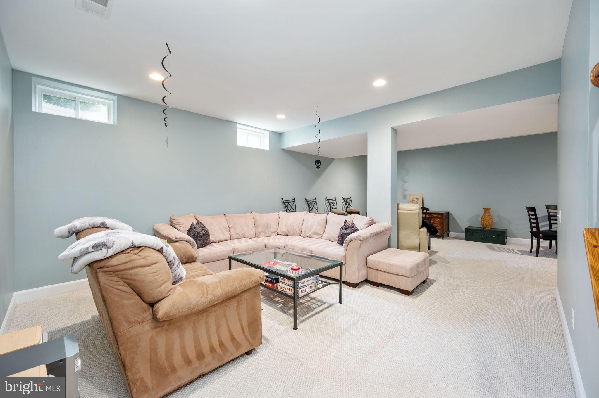 MAYFIELD TRACE - Residential