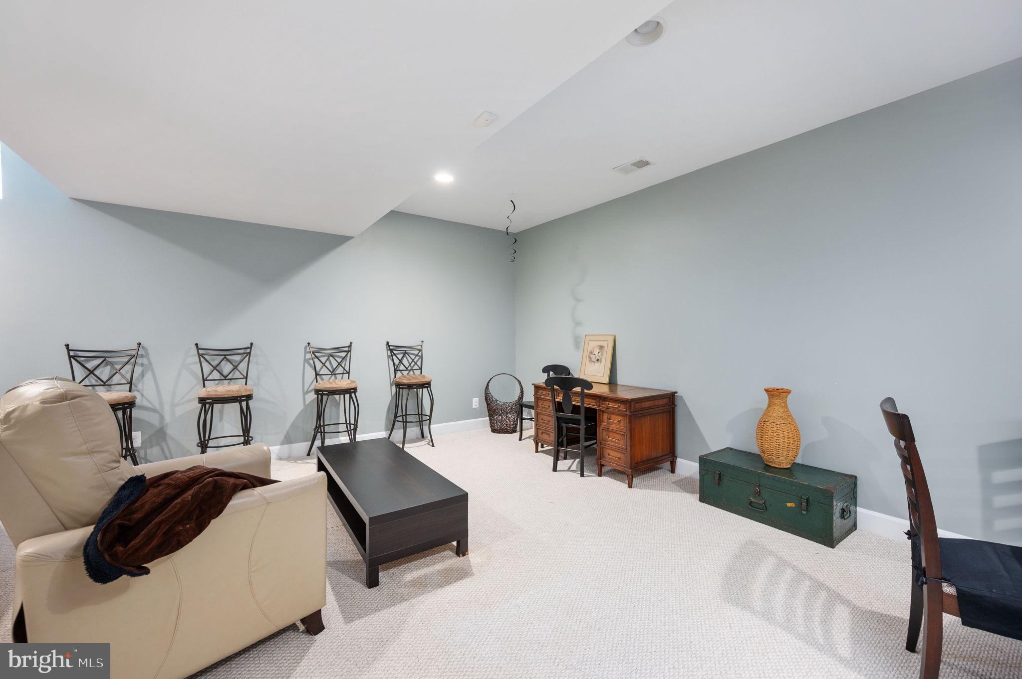 MAYFIELD TRACE - Residential