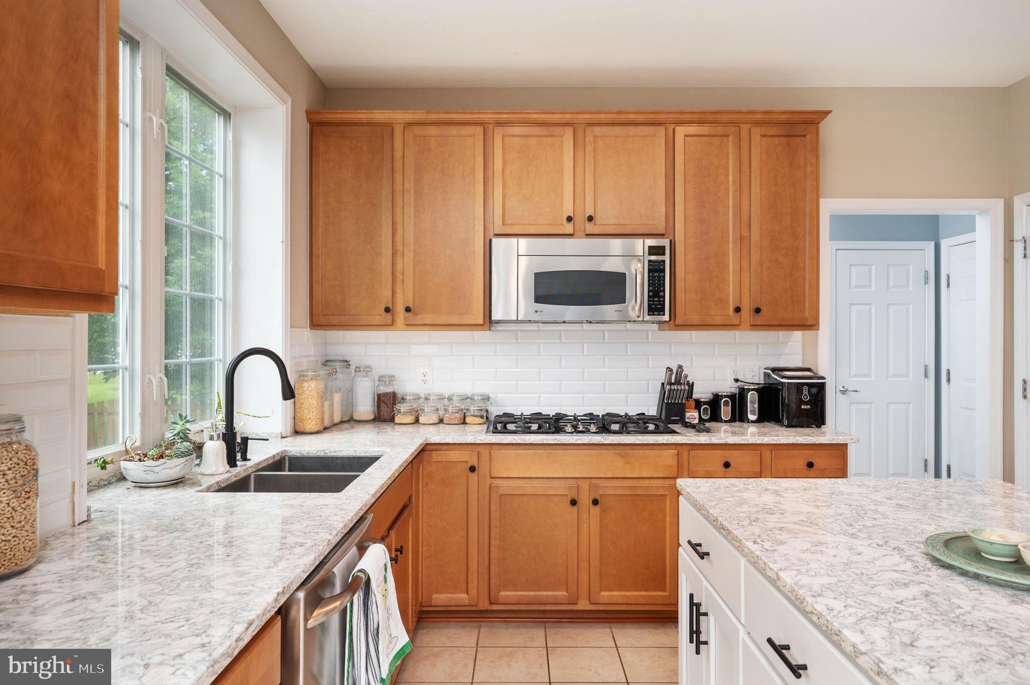 MAYFIELD TRACE - Residential