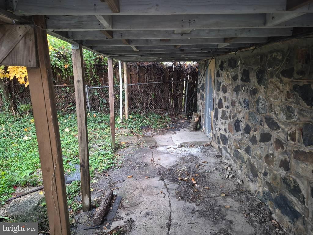 ARLINGTON - Residential