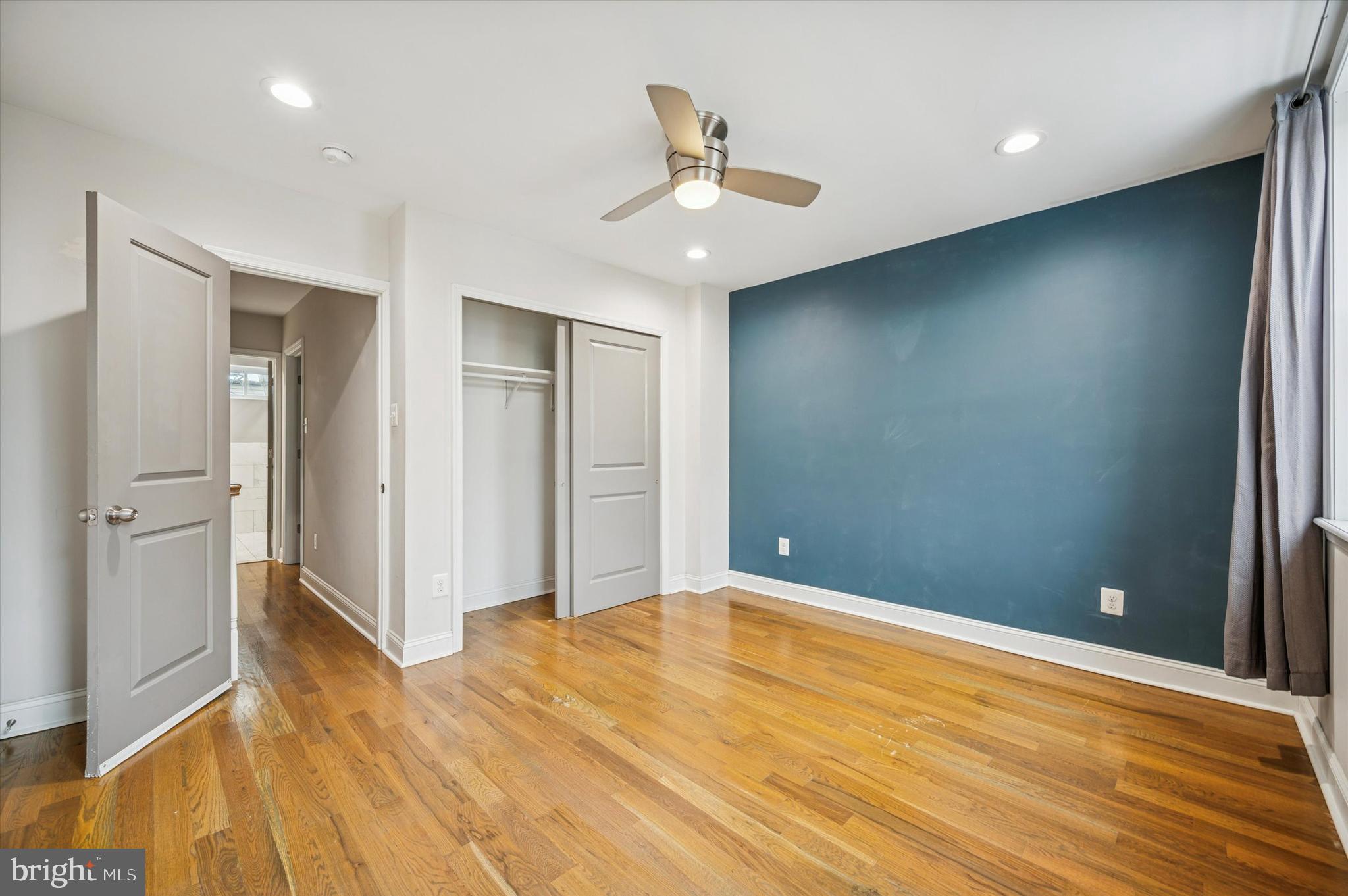 PORT RICHMOND - Residential