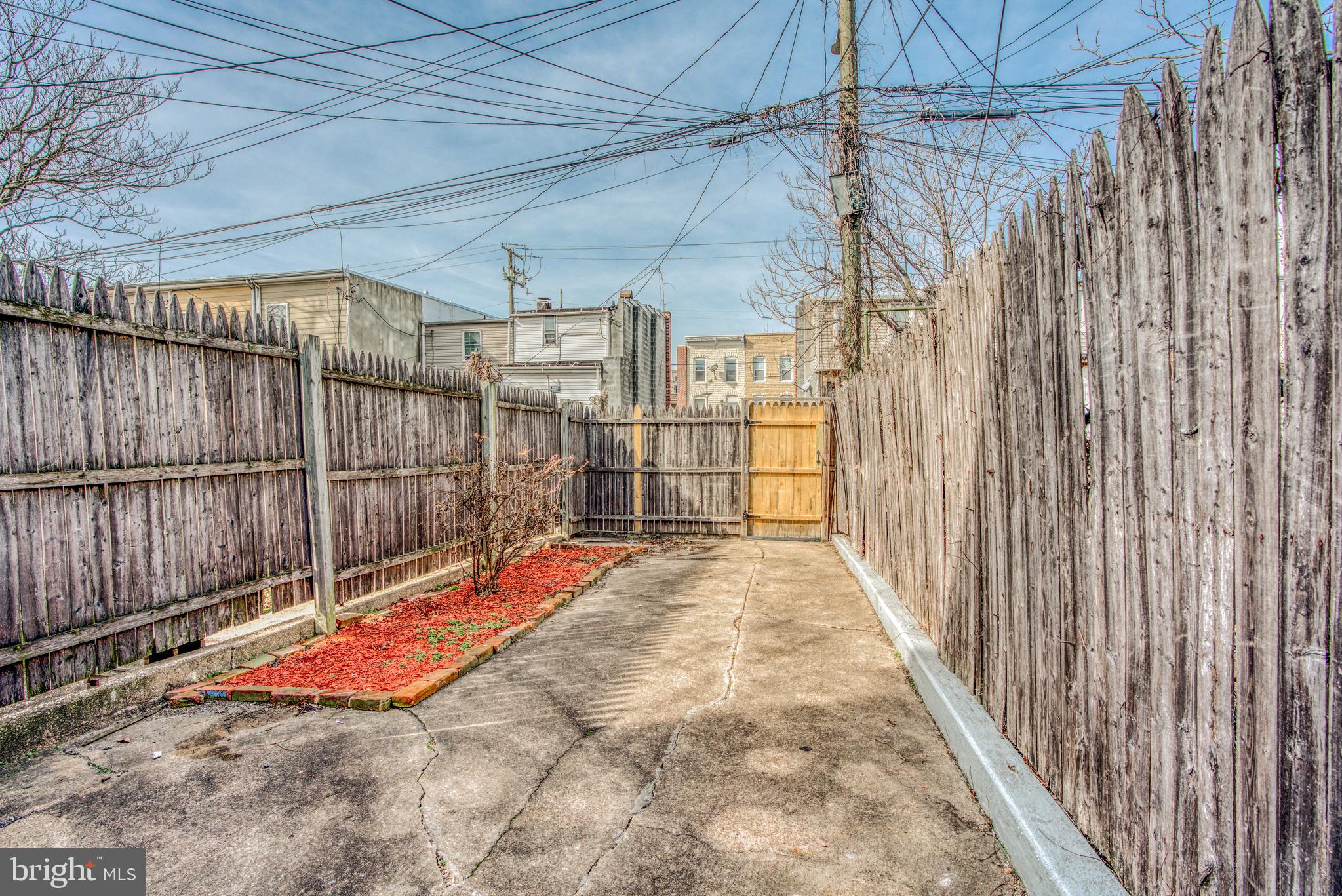 PIGTOWN - Residential