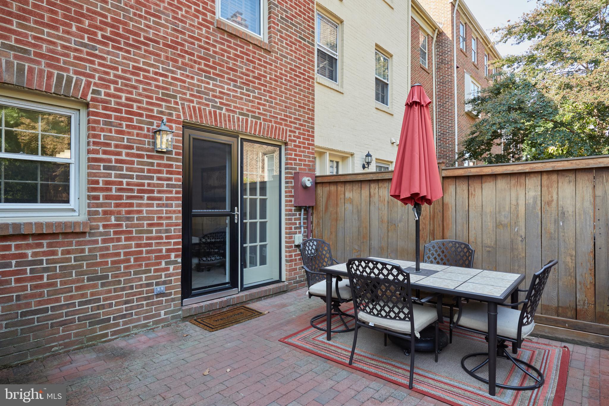 NETHERGATE - Residential