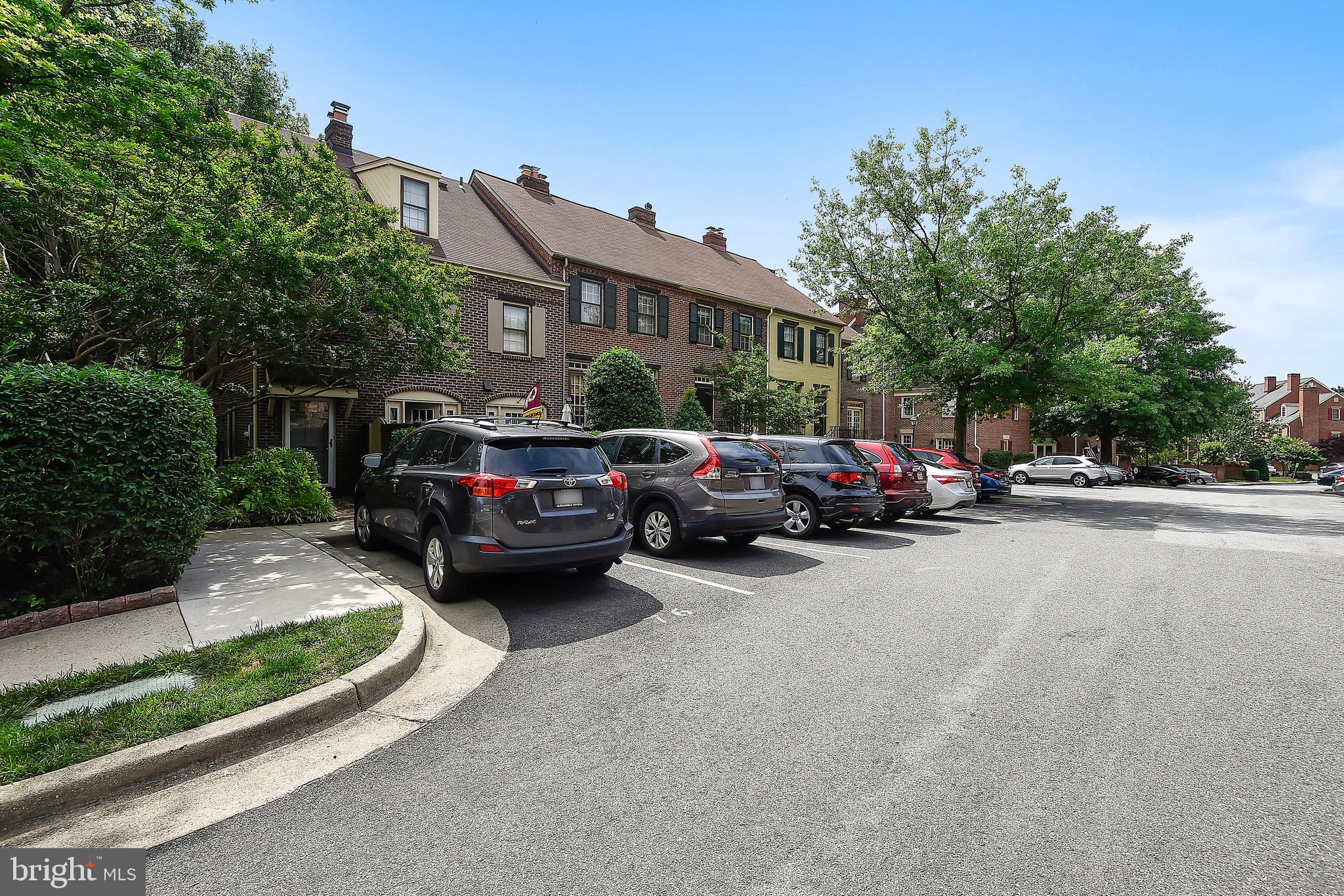 NETHERGATE - Residential