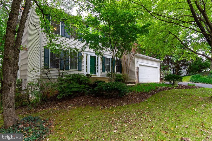 MOVE IN READY!  Beautiful and well-maintained colonial in sought after Riverbend School District!   Home features three finished levels, an upgraded kitchen with silestone counter tops and ceramic back splash, and an open kitchen/family room combo with wood burning fireplace.  Multi tiered deck over looks fully fenced private back yard. Newer HVAC and hot water heater.