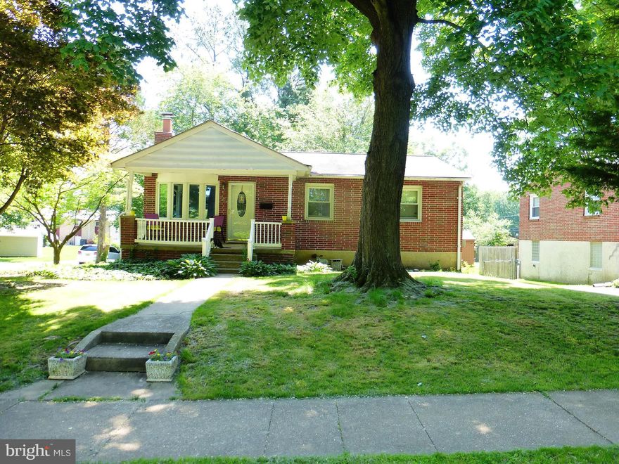 Relax on the front porch of this charming brick,4 BR, 2 F/B, Detached home. L/R-D/R combination. Fourth Bedroom in lower level w/full bath makes for  convenient guest suite. Home has almost new HVAC,SS Samsung kitchen appliances, HW floors,2 Fireplace's and more. Includes 1 yr. Home Warranty for peace of mind.Corner lot Great for those evening breezes and firefly gazing...Hurry!