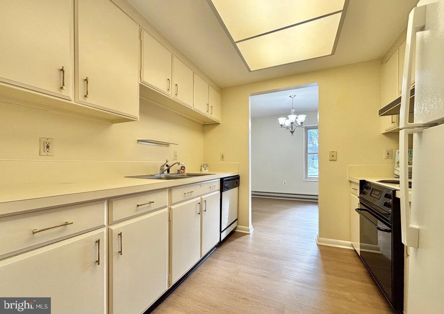 3301 S LEISURE WORLD BOULEVARD 99-2E