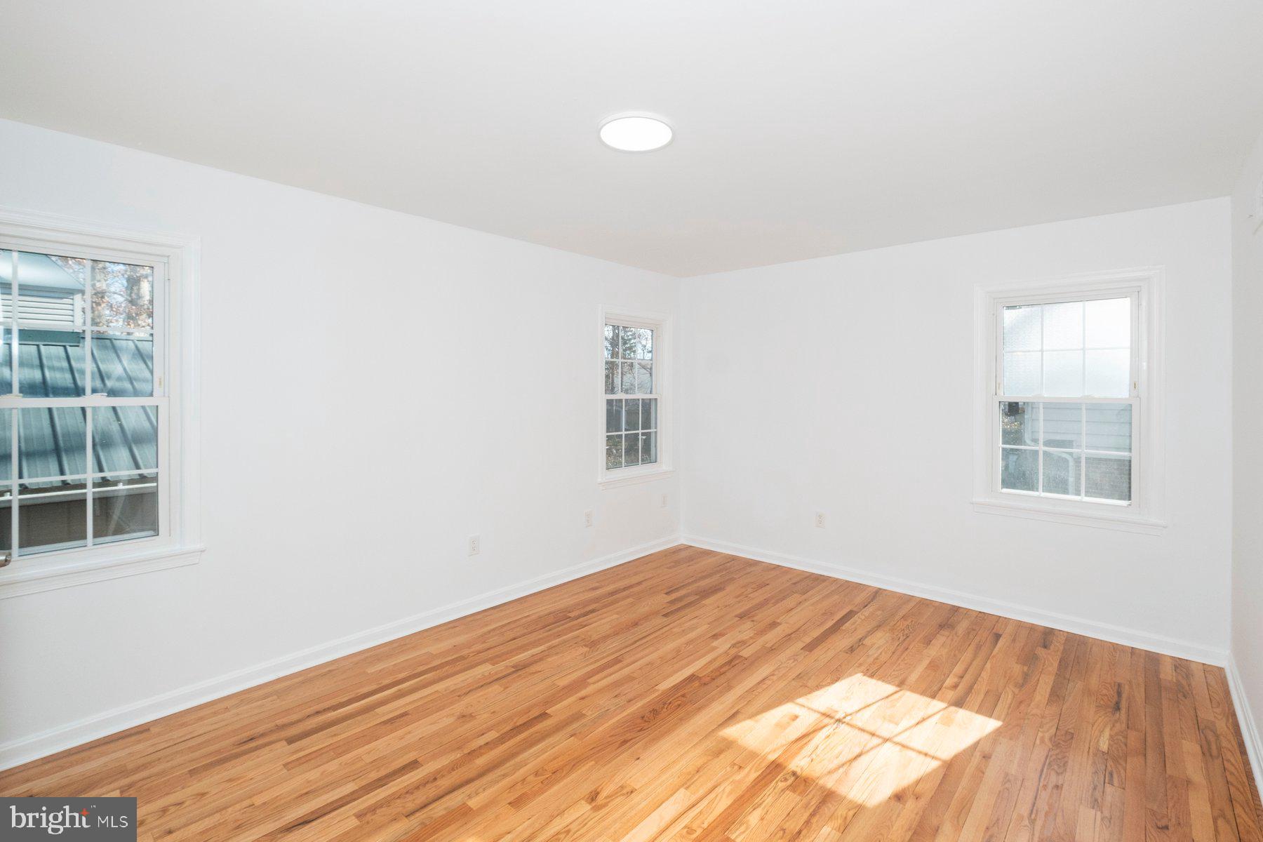 BRIGHTON EAST - Residential