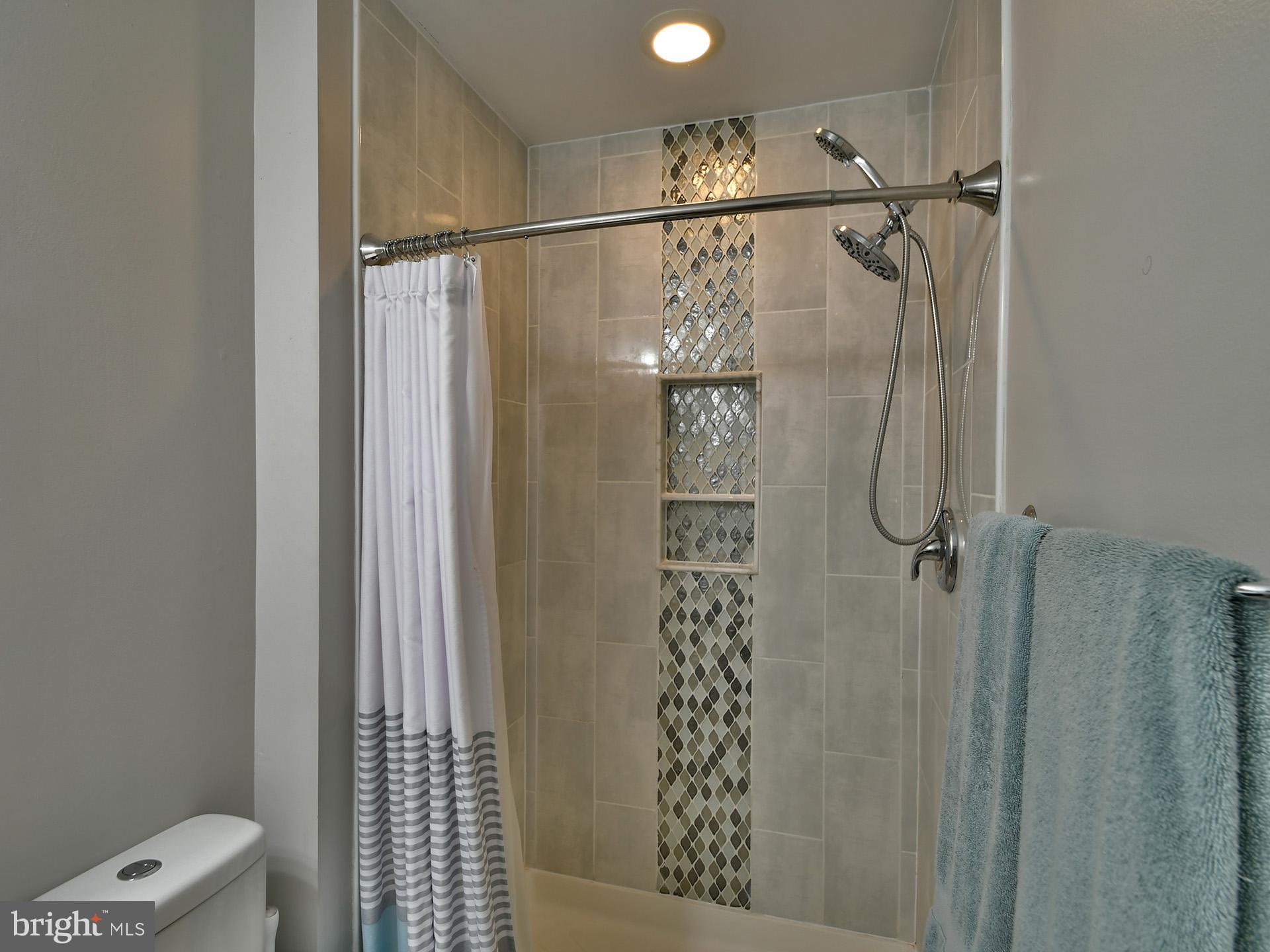 DISCOVERY - Residential