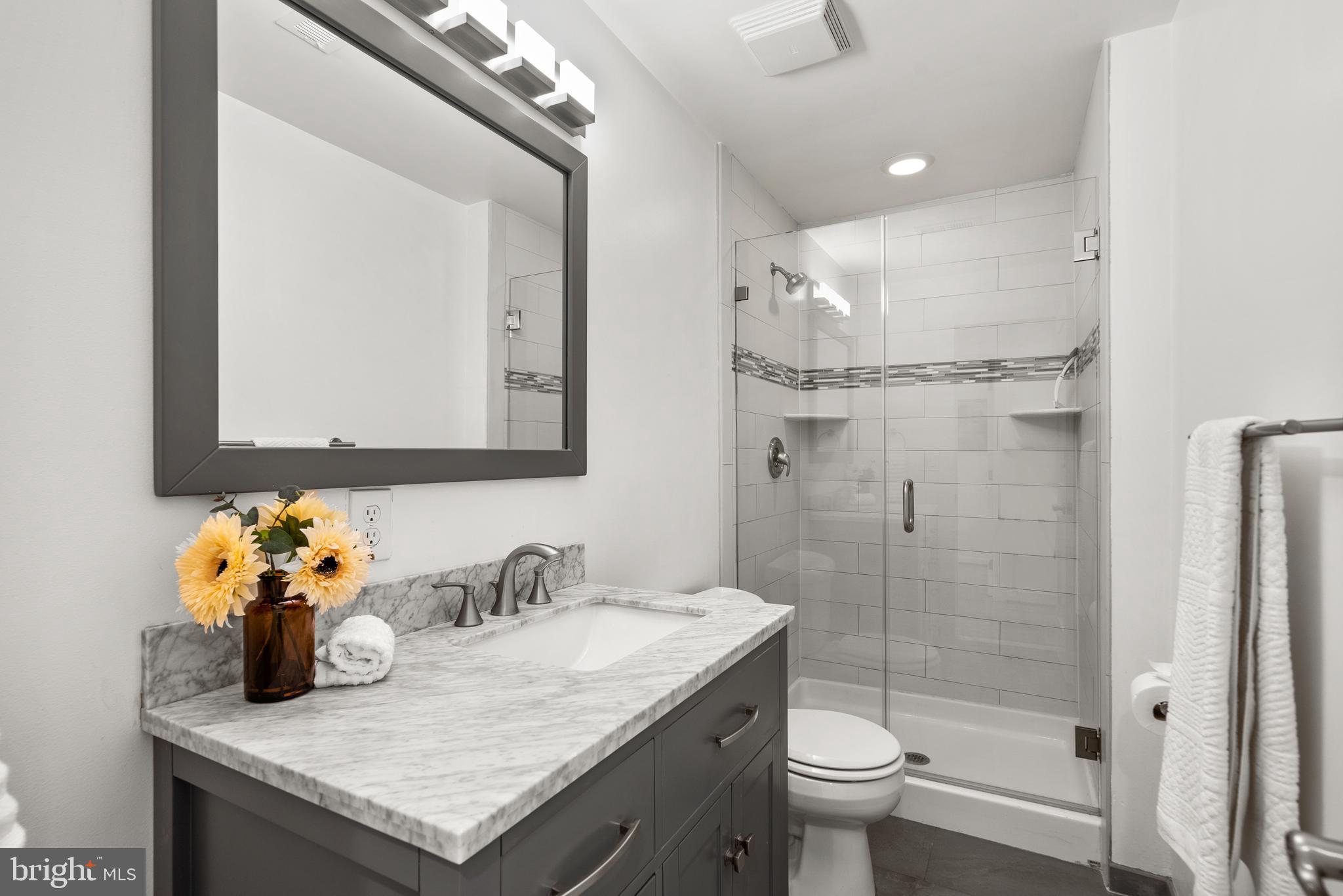 CABIN JOHN GARDENS - Residential