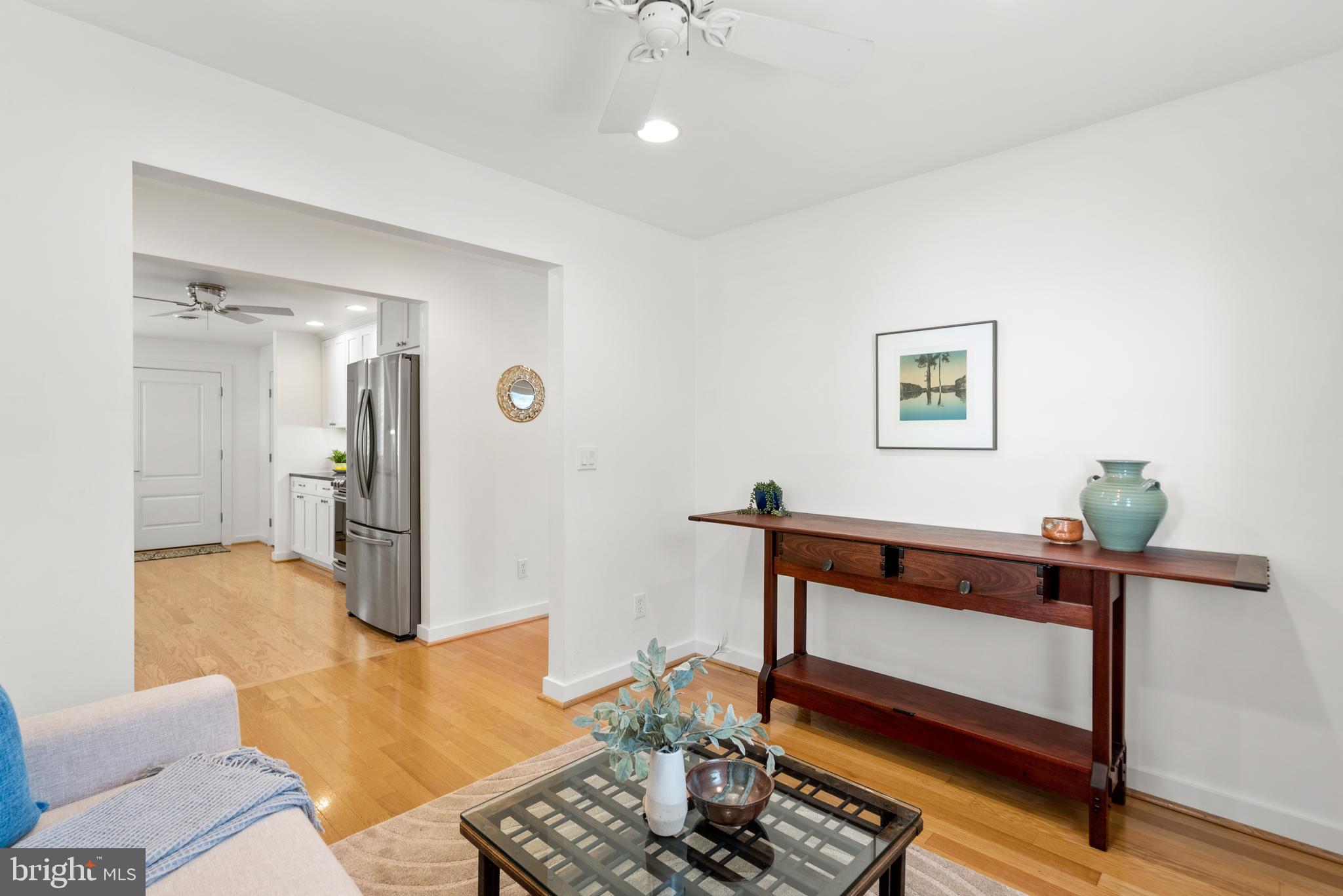 CABIN JOHN GARDENS - Residential