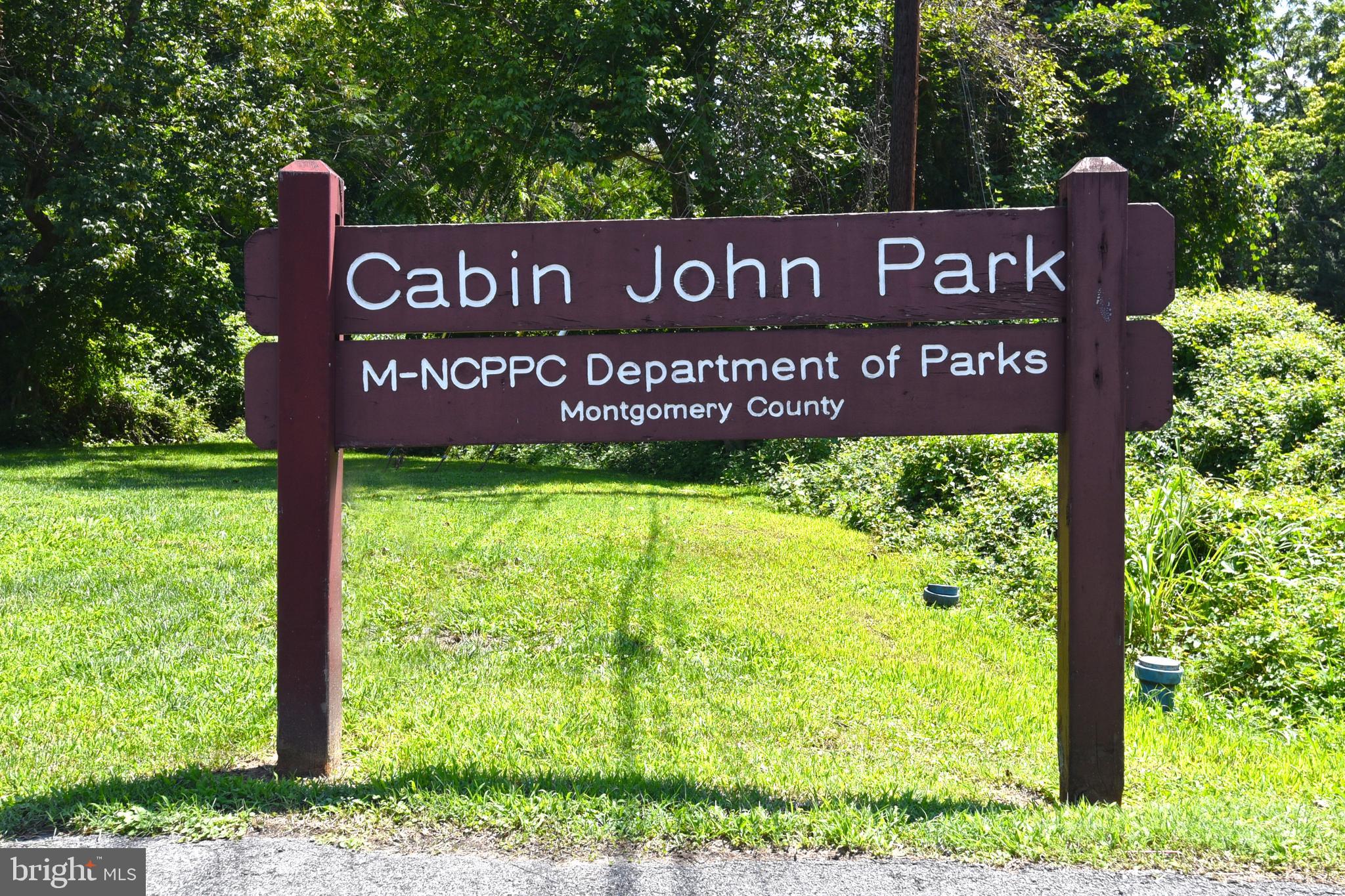 CABIN JOHN GARDENS - Residential