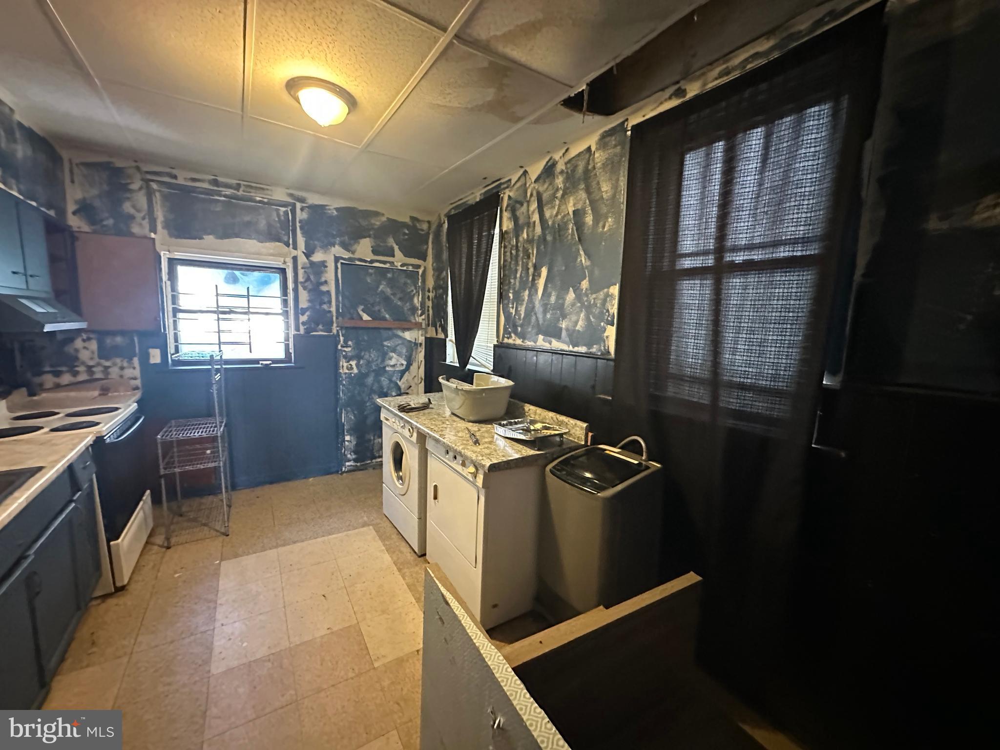 HARROWGATE - Residential