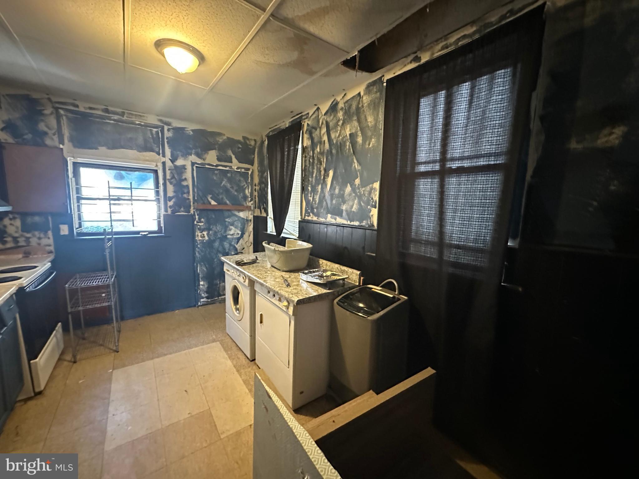 HARROWGATE - Residential