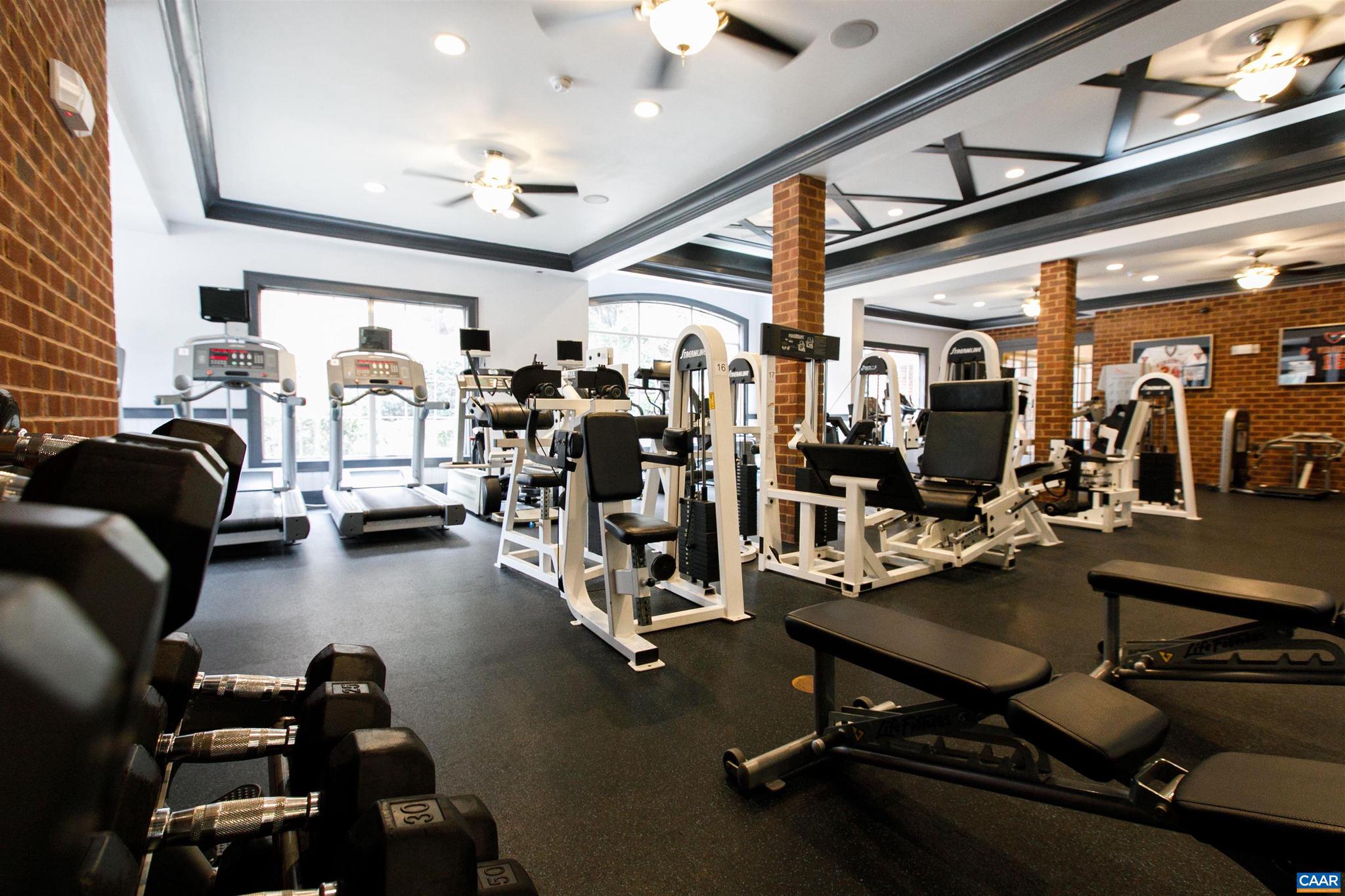 EAGLES LANDING - Residential