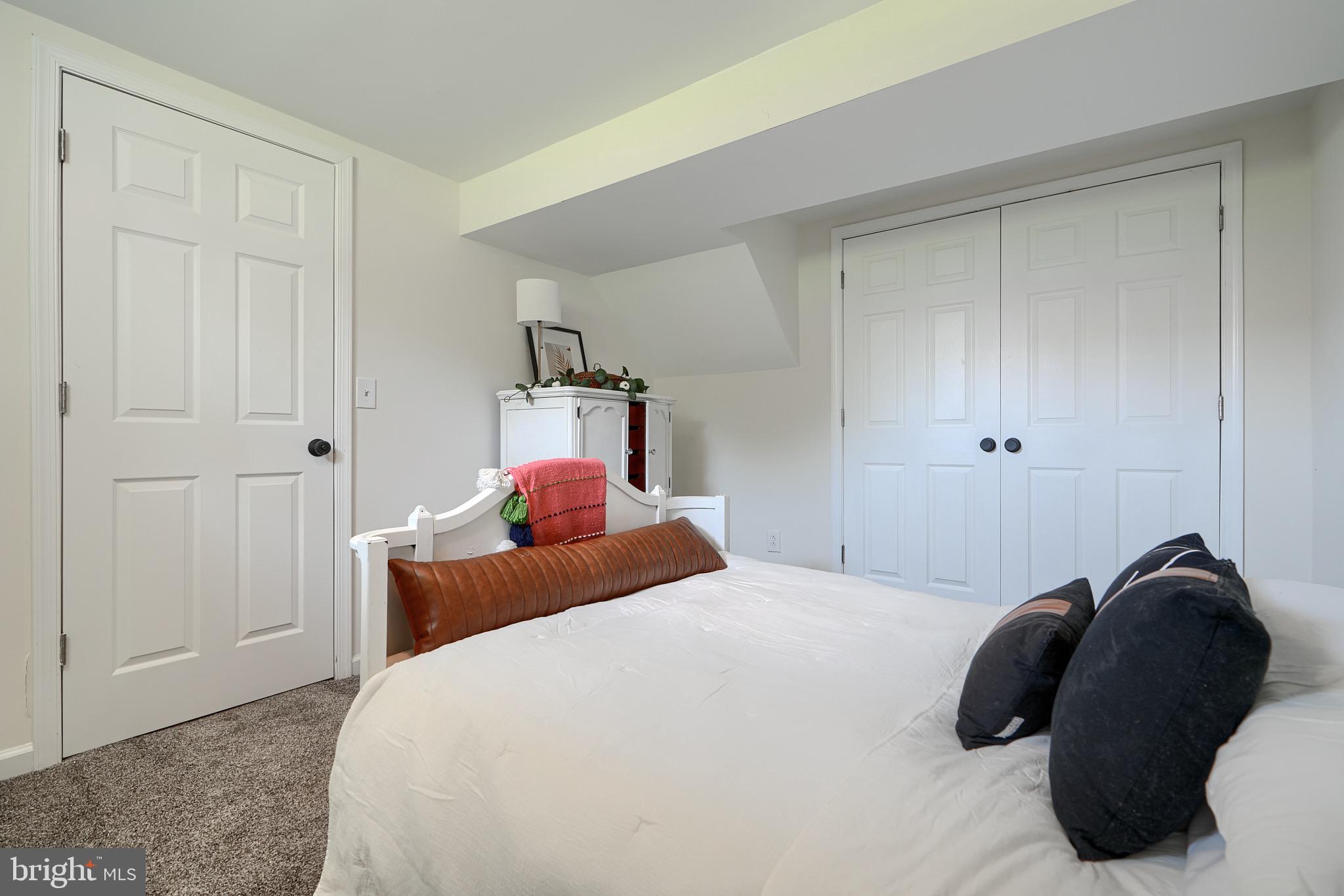 SPARROWS POINT - Residential