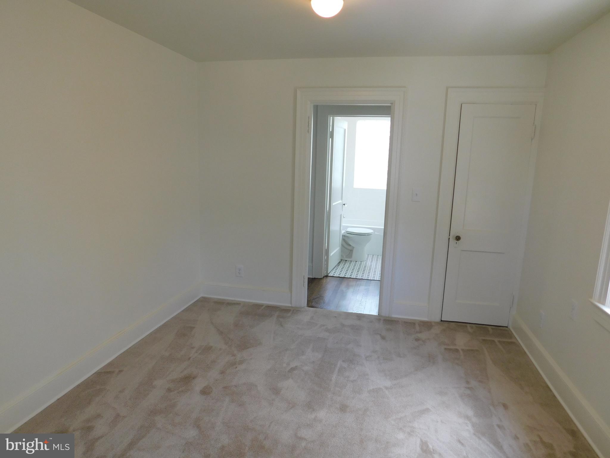 FREDERICKSBURG CITY - Residential Lease