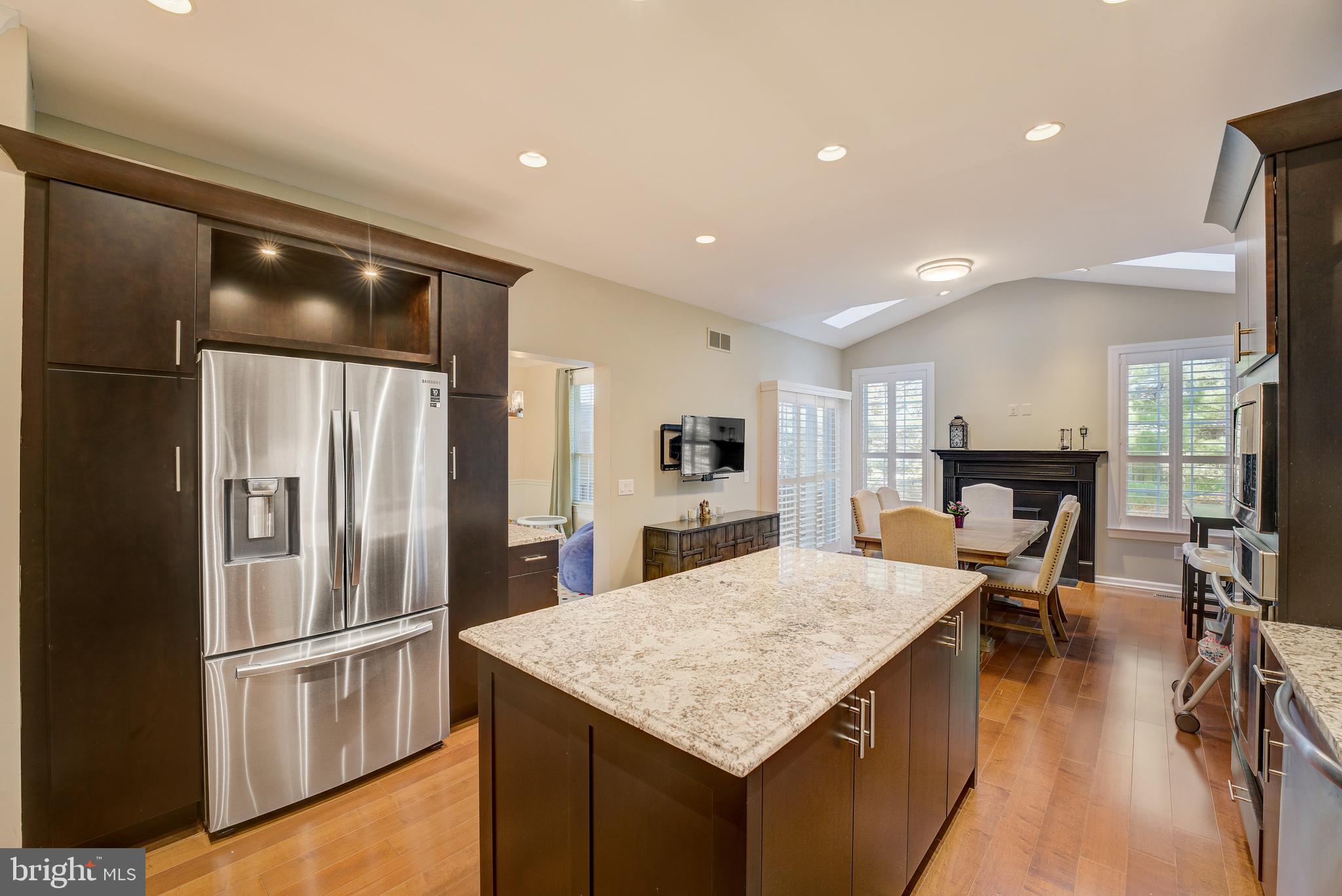 PINE CREST - Residential