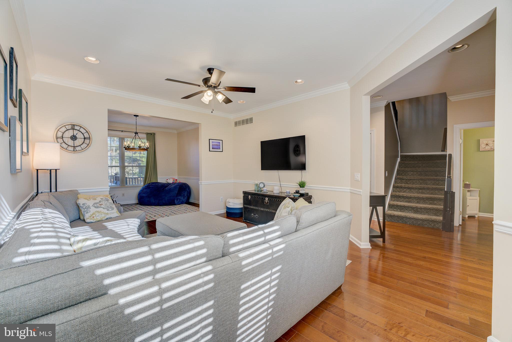 PINE CREST - Residential