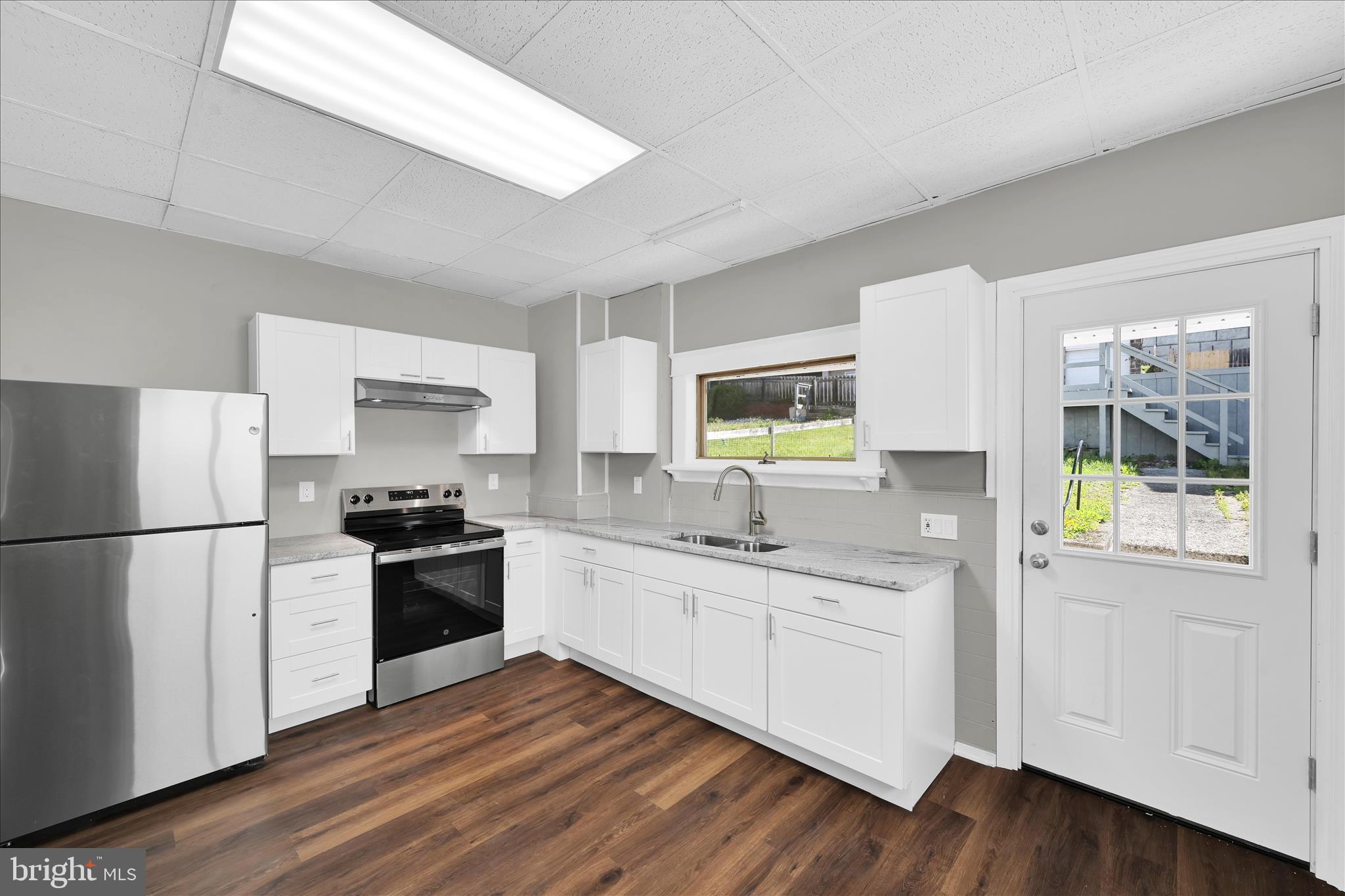 GREENWOOD HILL - Residential