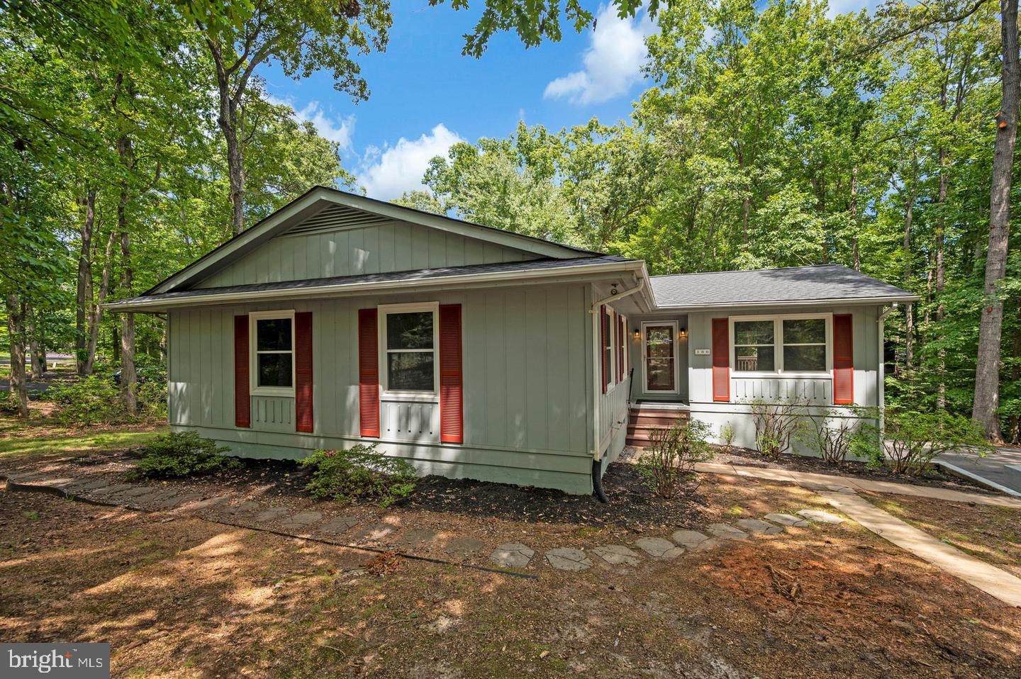 100 TALL PINES AVENUE