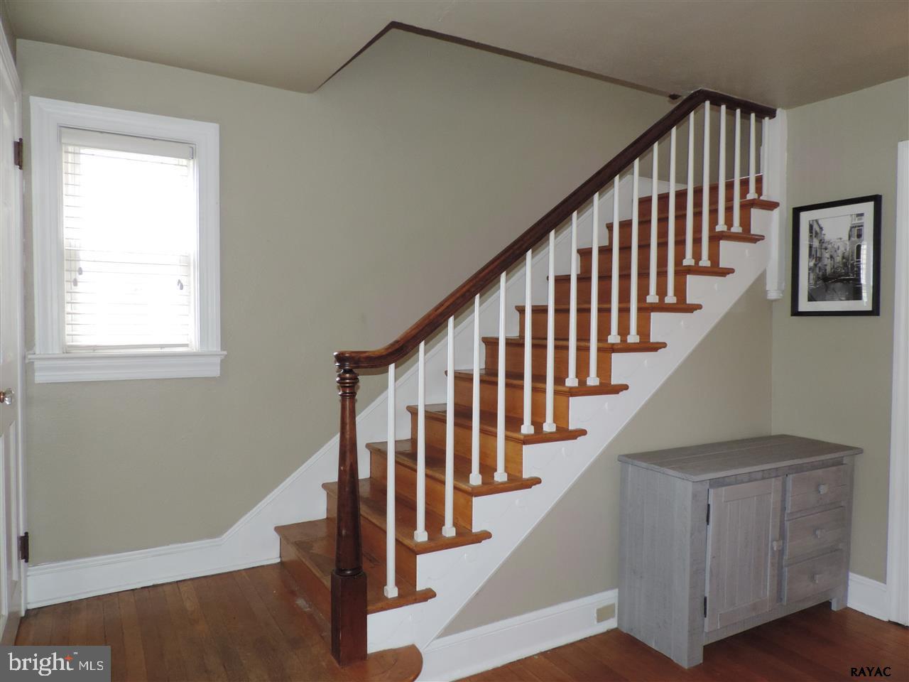 ELMWOOD - Residential