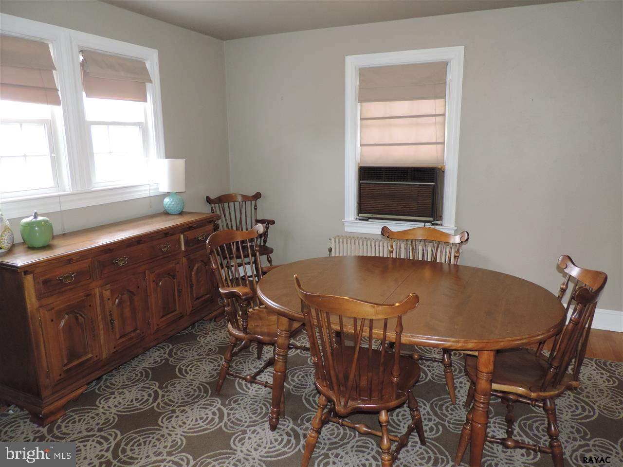 ELMWOOD - Residential
