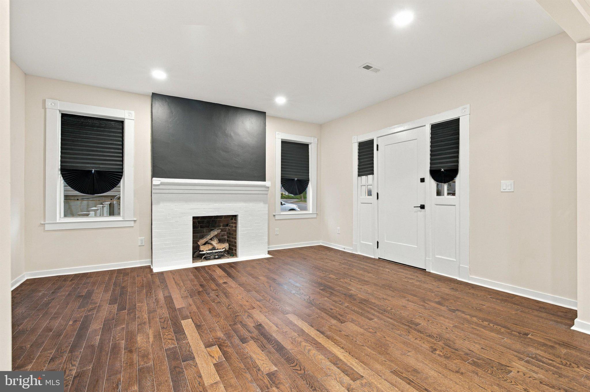 405 DORIS AVENUE