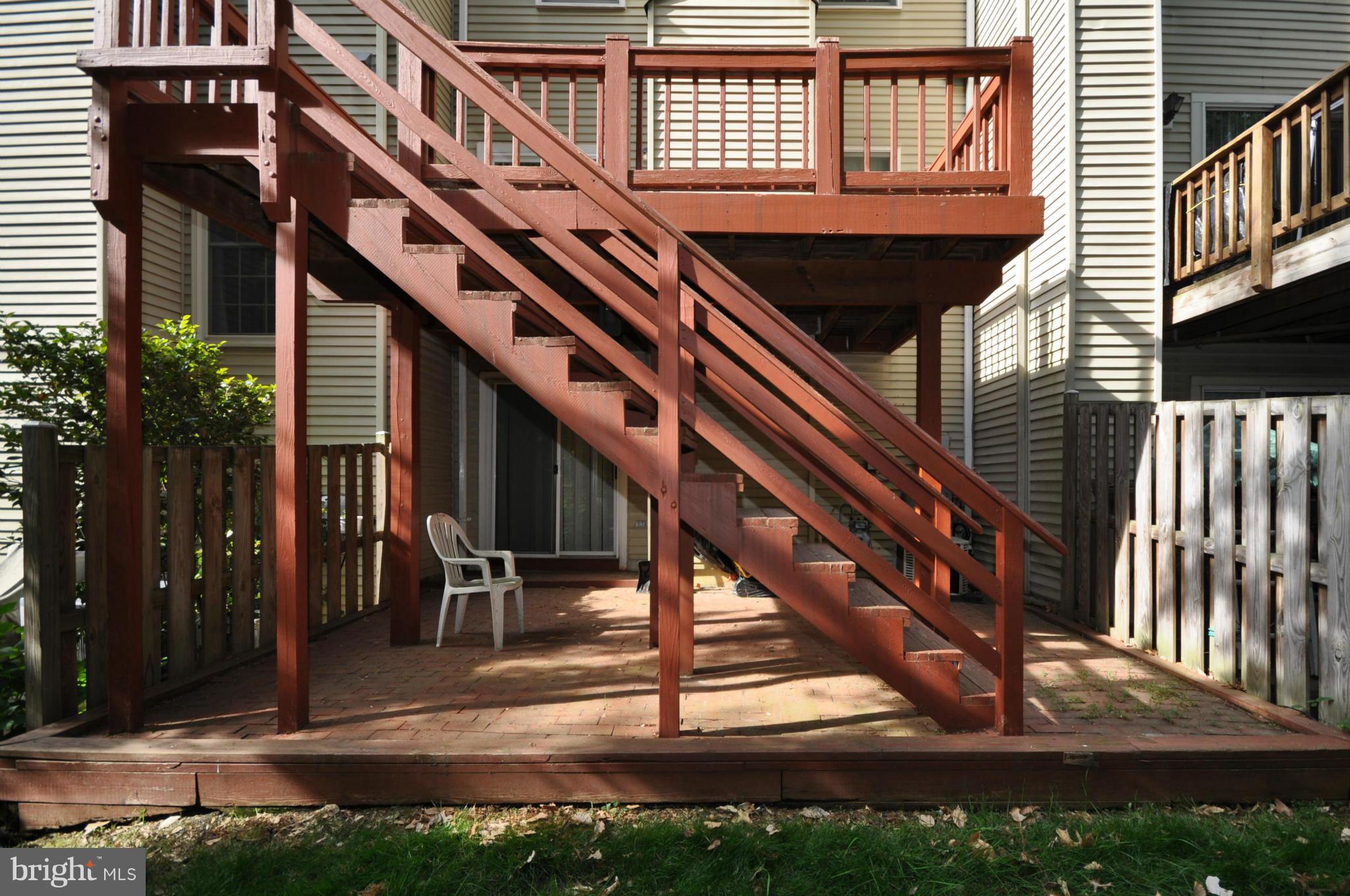 LANDSDOWNE - Residential Lease